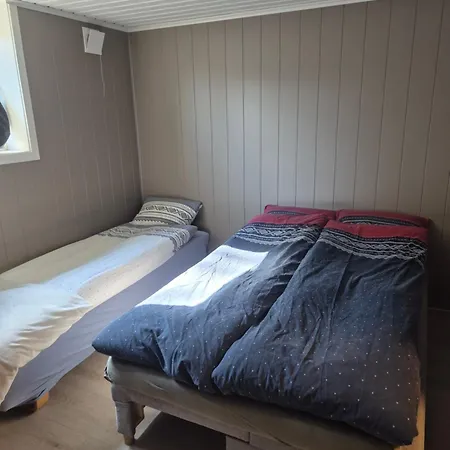 Newly Renovated House 11 Guests, 5 Bedrooms * Boverbru