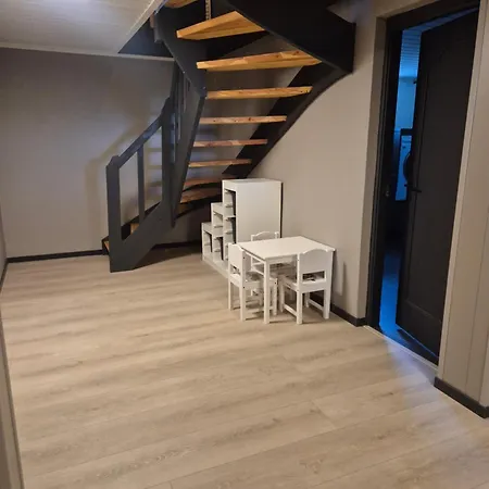Newly Renovated House 11 Guests, 5 Bedrooms